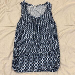 Max Studio Geometric Sleeveless Blouse • Navy • Size Small • EUC